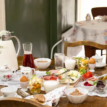 Frühstückspension Pinus *