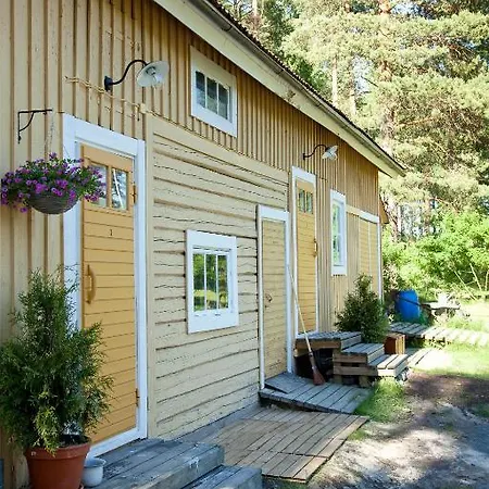 Pinus Frühstückspension *