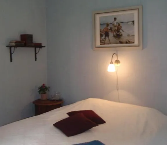 Pinus Bed & Breakfast *